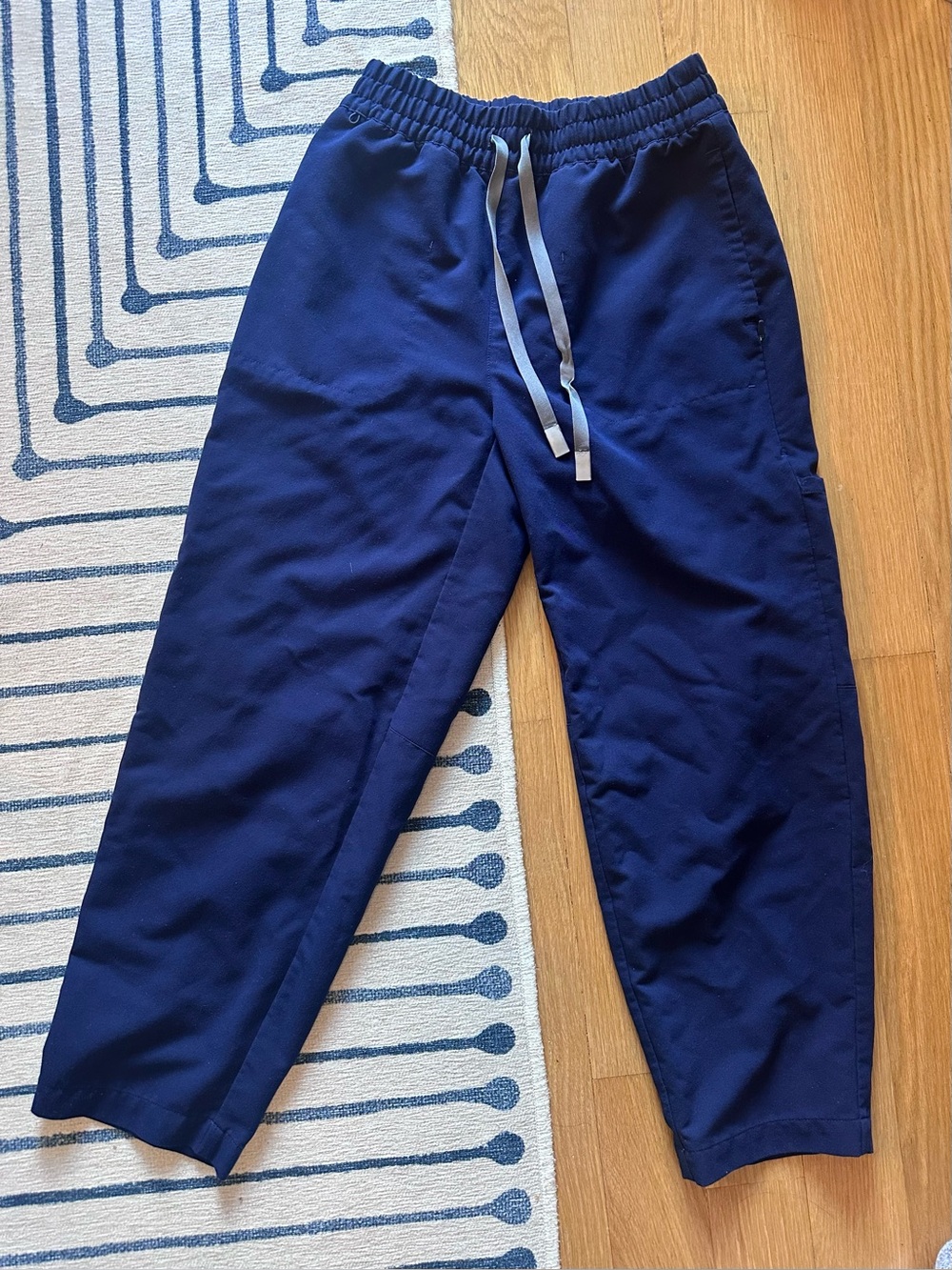 FIGS Navy Blue Straight Leg Scrub Pants - Size S - Picture 3 of 5
